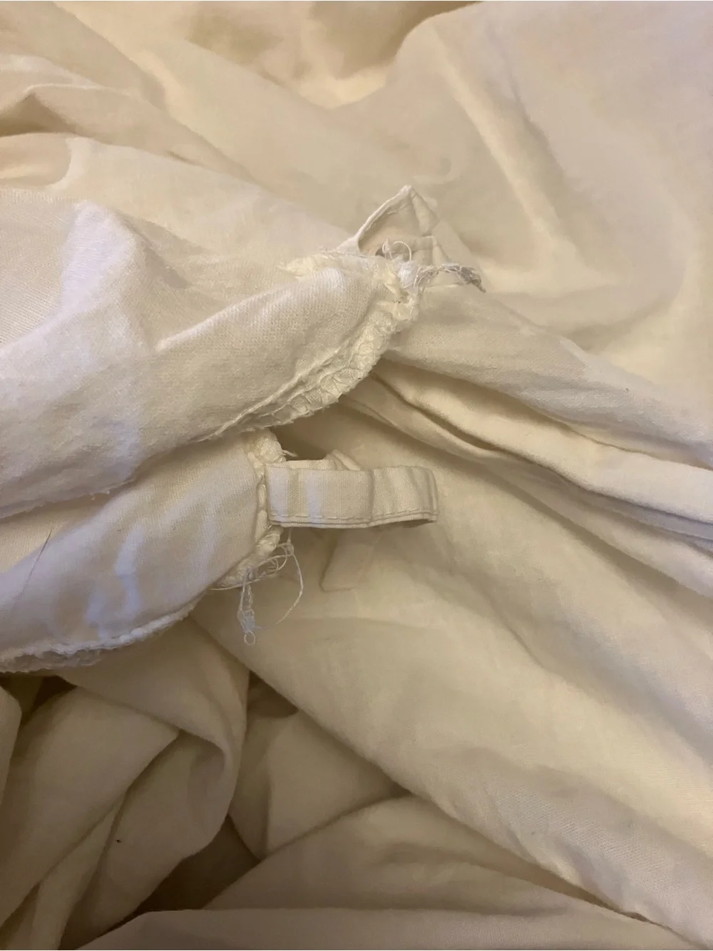 100% Cotton King size  duvet from threshold target button closure